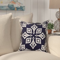 Highland Dunes Cedarville Star Geometric Print Outdoor Throw Pillow HLDS3258